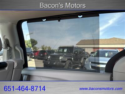 2021 Chrysler Pacifica Touring L AWD - Photo 13 - Forest Lake, MN 55025