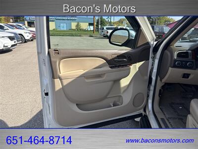 2012 Chevrolet Tahoe LTZ - Photo 9 - Forest Lake, MN 55025