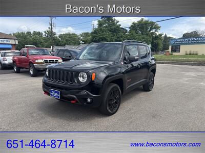 2018 Jeep Renegade Trailhawk   - Photo 1 - Forest Lake, MN 55025