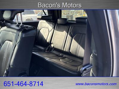 2018 Ford Expedition MAX Limited   - Photo 13 - Forest Lake, MN 55025