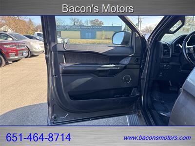 2018 Ford Expedition MAX Limited   - Photo 10 - Forest Lake, MN 55025