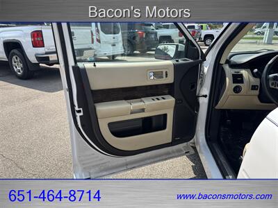 2013 Ford Flex Limited   - Photo 9 - Forest Lake, MN 55025