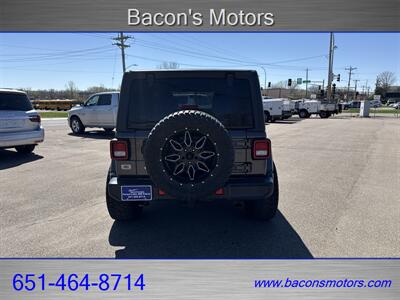 2019 Jeep Wrangler Unlimited Sahara   - Photo 6 - Forest Lake, MN 55025