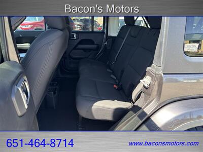 2019 Jeep Wrangler Unlimited Sahara   - Photo 13 - Forest Lake, MN 55025