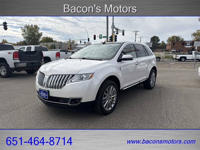 2015 Lincoln MKX   - Photo 1 - Forest Lake, MN 55025