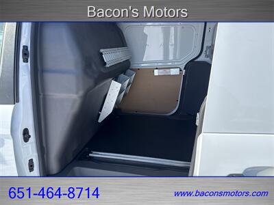 2020 Ford Transit Connect XLT   - Photo 12 - Forest Lake, MN 55025