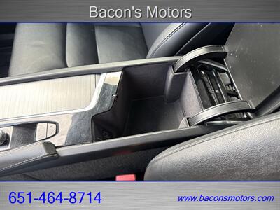 2022 Volvo XC90 T5 Momentum   - Photo 28 - Forest Lake, MN 55025