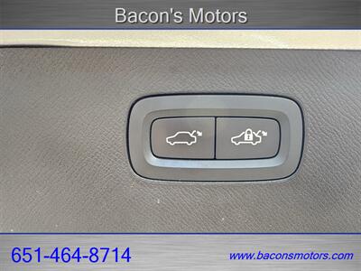 2022 Volvo XC90 T5 Momentum   - Photo 15 - Forest Lake, MN 55025
