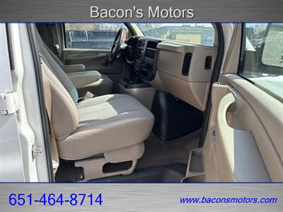 2004 Chevrolet Express 2500   - Photo 13 - Forest Lake, MN 55025