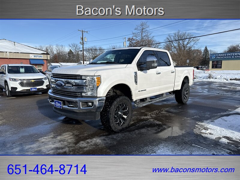 2017 Ford F-250 Super Duty Lariat   - Photo 1 - Forest Lake, MN 55025