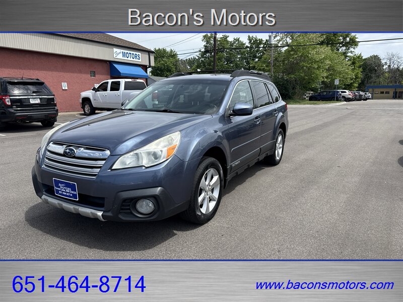2013 Subaru Outback 3.6R Limited   - Photo 1 - Forest Lake, MN 55025