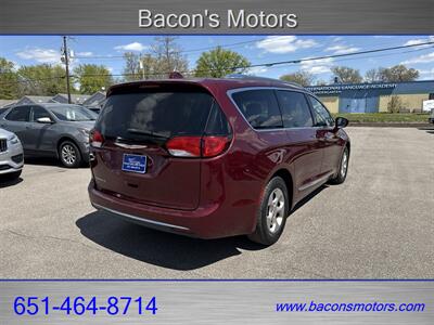 2017 Chrysler Pacifica Touring-L Plus   - Photo 5 - Forest Lake, MN 55025