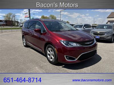 2017 Chrysler Pacifica Touring-L Plus   - Photo 3 - Forest Lake, MN 55025