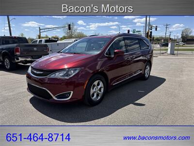 2017 Chrysler Pacifica Touring-L Plus   - Photo 1 - Forest Lake, MN 55025