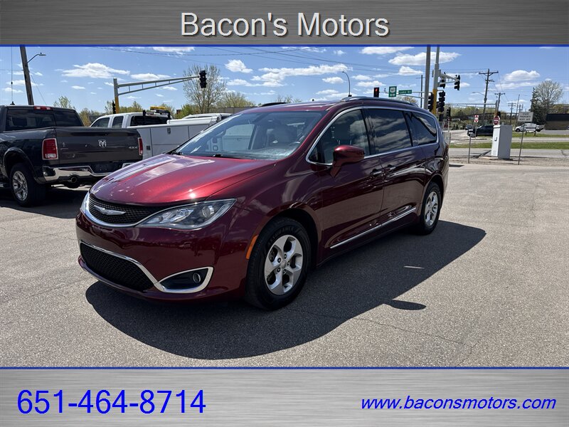 2017 Chrysler Pacifica Touring-L Plus   - Photo 1 - Forest Lake, MN 55025