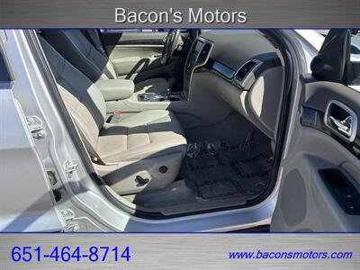 2011 Jeep Grand Cherokee Laredo X - Photo 15 - Forest Lake, MN 55025