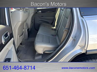 2011 Jeep Grand Cherokee Laredo X - Photo 12 - Forest Lake, MN 55025