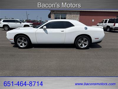 2020 Dodge Challenger SXT - Photo 8 - Forest Lake, MN 55025