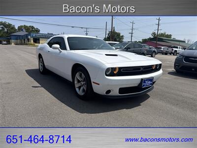 2020 Dodge Challenger SXT - Photo 3 - Forest Lake, MN 55025