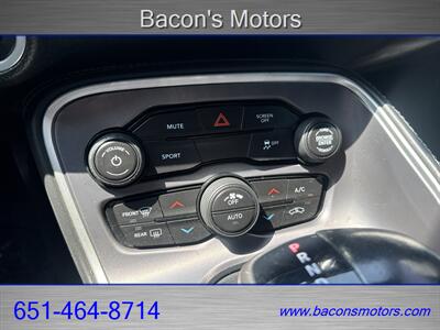 2020 Dodge Challenger SXT - Photo 19 - Forest Lake, MN 55025