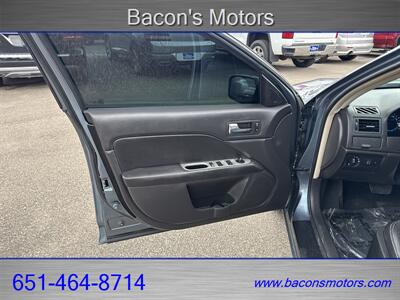 2012 Ford Fusion SEL   - Photo 9 - Forest Lake, MN 55025