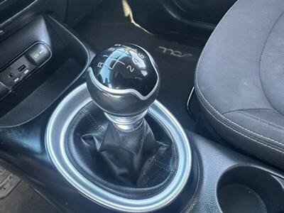 2015 Kia Soul  6M - Photo 9 - Mesa, AZ 85201