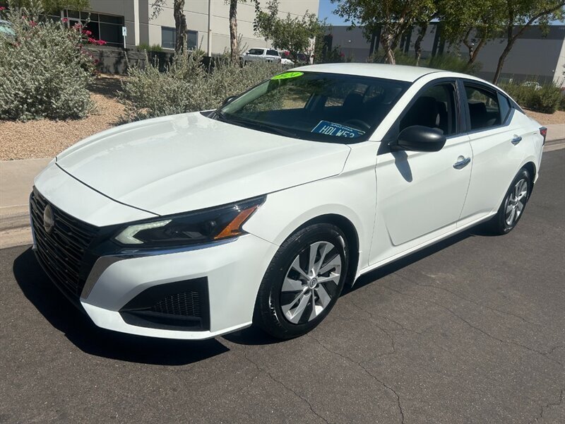 2024 Nissan Altima 2.5 S   - Photo 1 - Mesa, AZ 85201