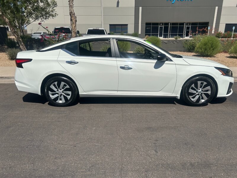 2024 Nissan Altima 2.5 S - Photo 6 - Mesa, AZ 85201
