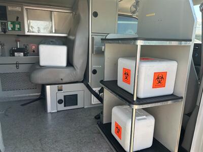 2010 Ford E-350  Ambulance - Photo 9 - Mesa, AZ 85201