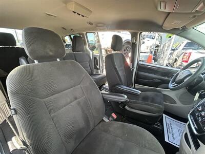 2018 Dodge Grand Caravan SE   - Photo 7 - Mesa, AZ 85201