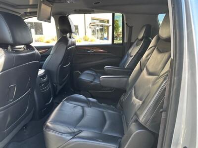 2015 Cadillac Escalade ESV Premium   - Photo 14 - Mesa, AZ 85201