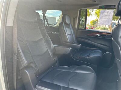 2015 Cadillac Escalade ESV Premium   - Photo 12 - Mesa, AZ 85201