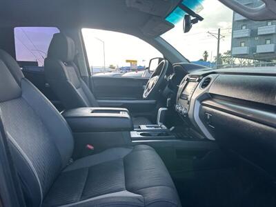 2016 Toyota Tundra SR5  4x4 - Photo 9 - Mesa, AZ 85201
