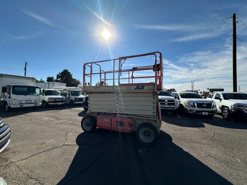 2006 JLG Industries 4069 LE Scissor Lift  