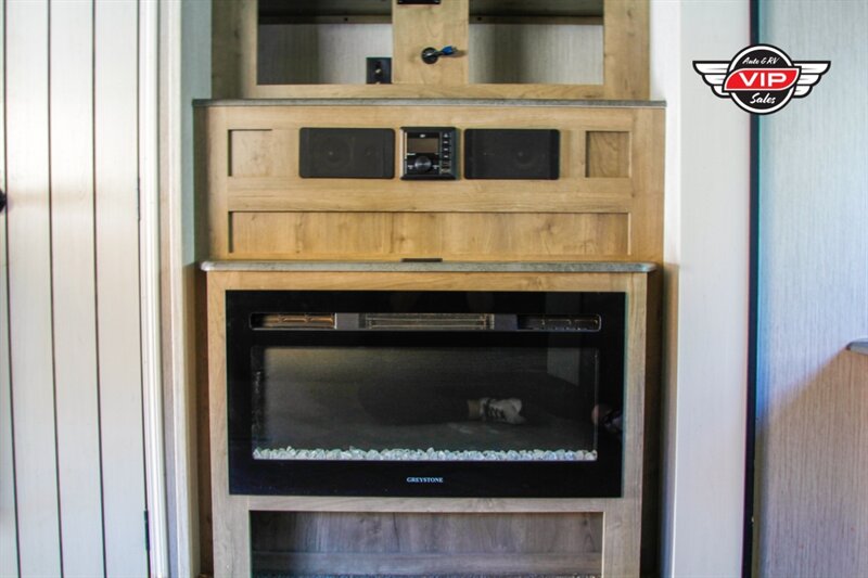 2021 PUMA 32MBDS TRAVEL TRAILER - Photo 26 - Prescott, AZ 86301
