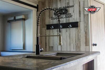 2021 PUMA 32MBDS TRAVEL TRAILER - Photo 9 - Prescott, AZ 86301