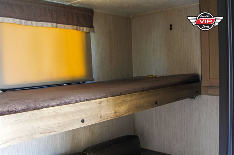 2021 PUMA 32MBDS TRAVEL TRAILER - Photo 31 - Prescott, AZ 86301