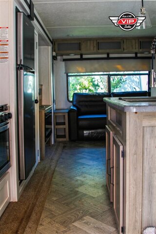 2021 PUMA 32MBDS TRAVEL TRAILER - Photo 30 - Prescott, AZ 86301