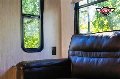 2021 PUMA 32MBDS TRAVEL TRAILER - Photo 28 - Prescott, AZ 86301