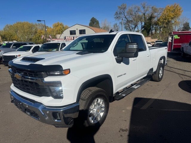 2025 Chevrolet Silverado 3500 LT  