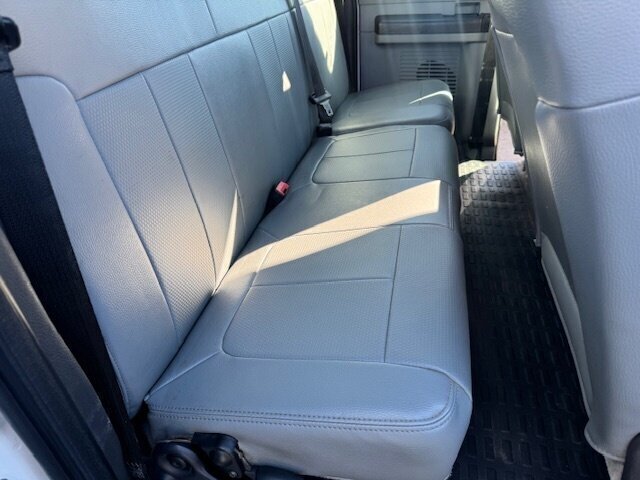2012 Ford F-550 - Photo 20