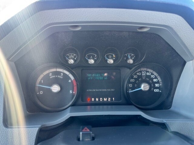 2012 Ford F-550 - Photo 16