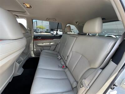 2011 Subaru Outback 2.5i Limited - Photo 15 - Mesa, AZ 85201