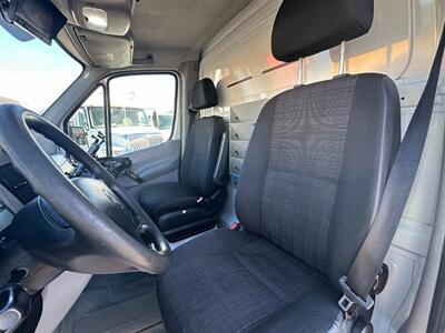 2014 Freightliner 3500 3500  Box Van - Photo 40 - Mesa, AZ 85201