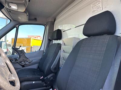 2014 Freightliner 3500 3500  Box Van - Photo 38 - Mesa, AZ 85201