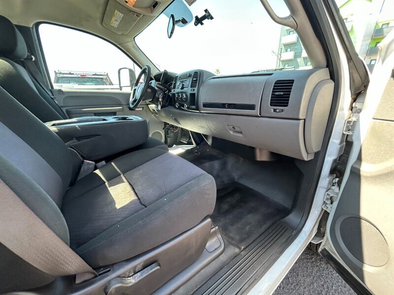 2013 Chevrolet Silverado 3500 Work Truck Service Bed - Photo 12 - Mesa, AZ 85201