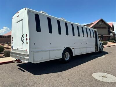 2011 INTERNATIONAL DURASTAR Prison Bus   - Photo 2 - Mesa, AZ 85201