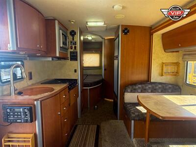 2007 Dodge Sprinter Winnebago View 23J - Photo 11 - Prescott, AZ 86301