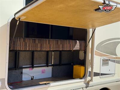 2007 Dodge Sprinter Winnebago View 23J - Photo 7 - Prescott, AZ 86301