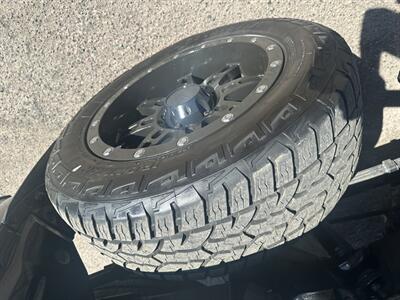 2014 Toyota Tundra Platinum  4x4 Crew Max - Photo 9 - Mesa, AZ 85201